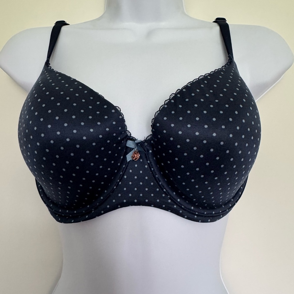Victoria's Secret Blue Polka Dot Underwire Bra